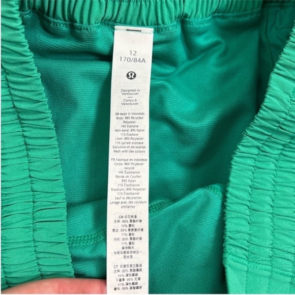 Lululemon NWT Hotty Hot High-Rise Lined Short 4" Kelly Green - Picture 7 of 10